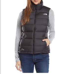 Medium north face 700 vest